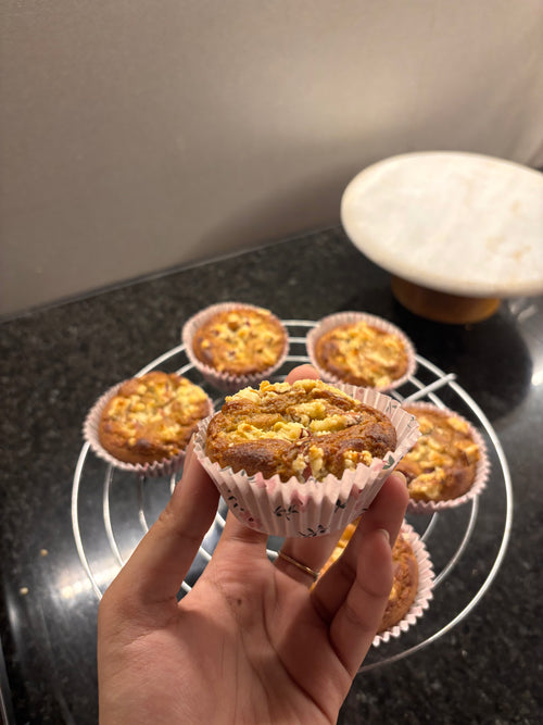 Apple crumble muffin