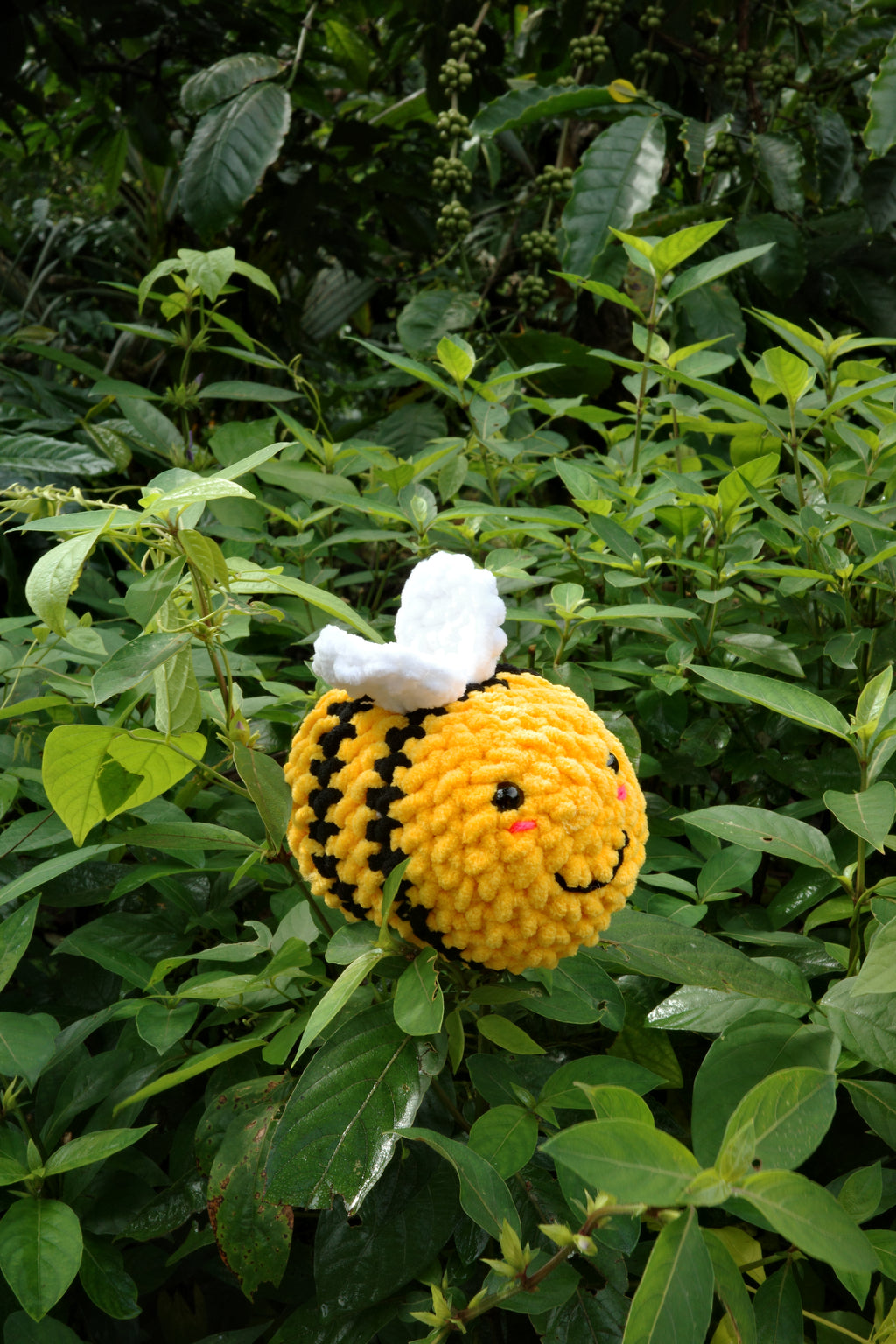 buzzy bee plushie