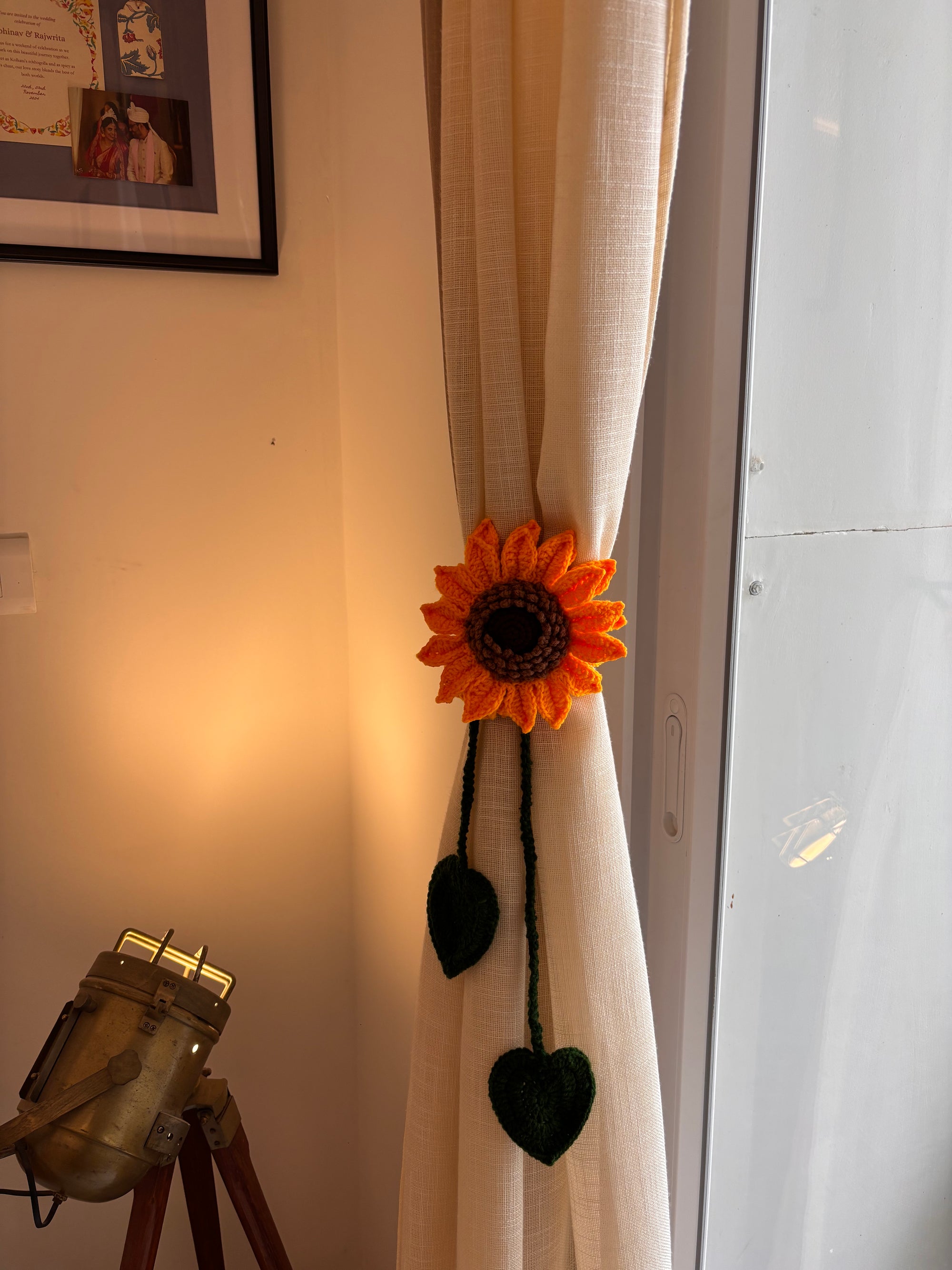 crochet sunflower curtain tie